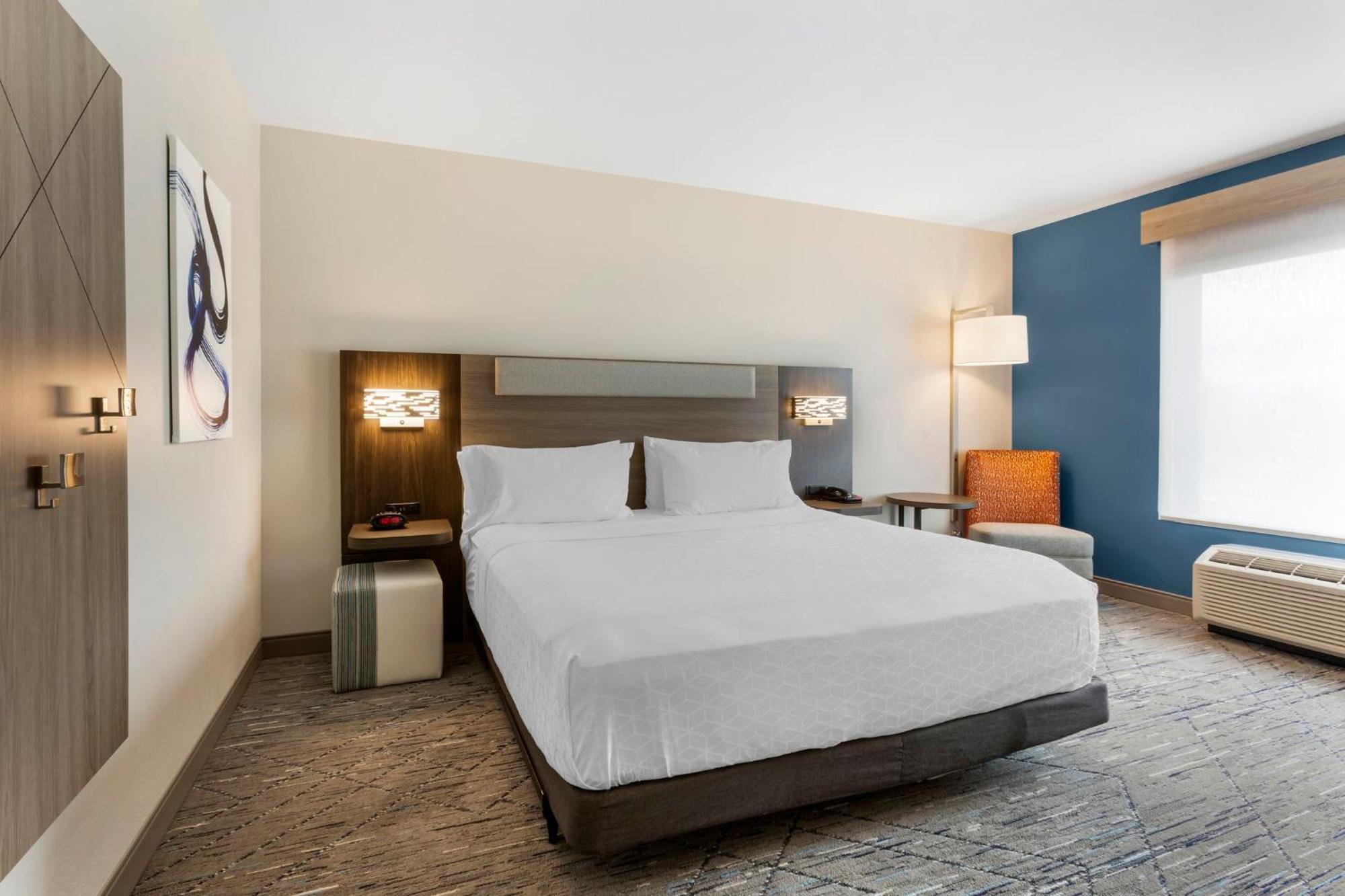 Express Belgrade-bozeman Area By Ihg 2* Belgrade